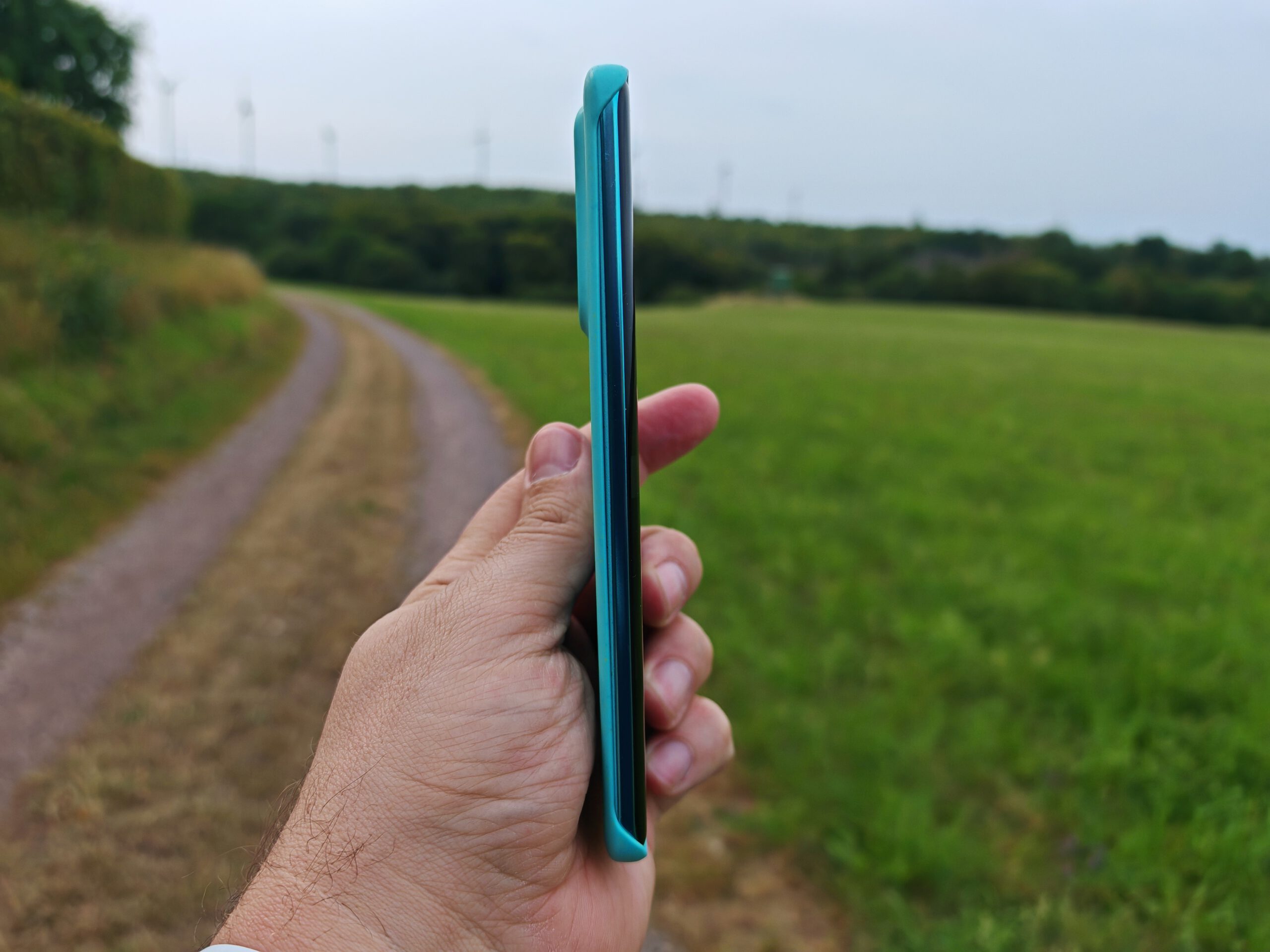 Motorola Edge 60 Fusion - linke Seite