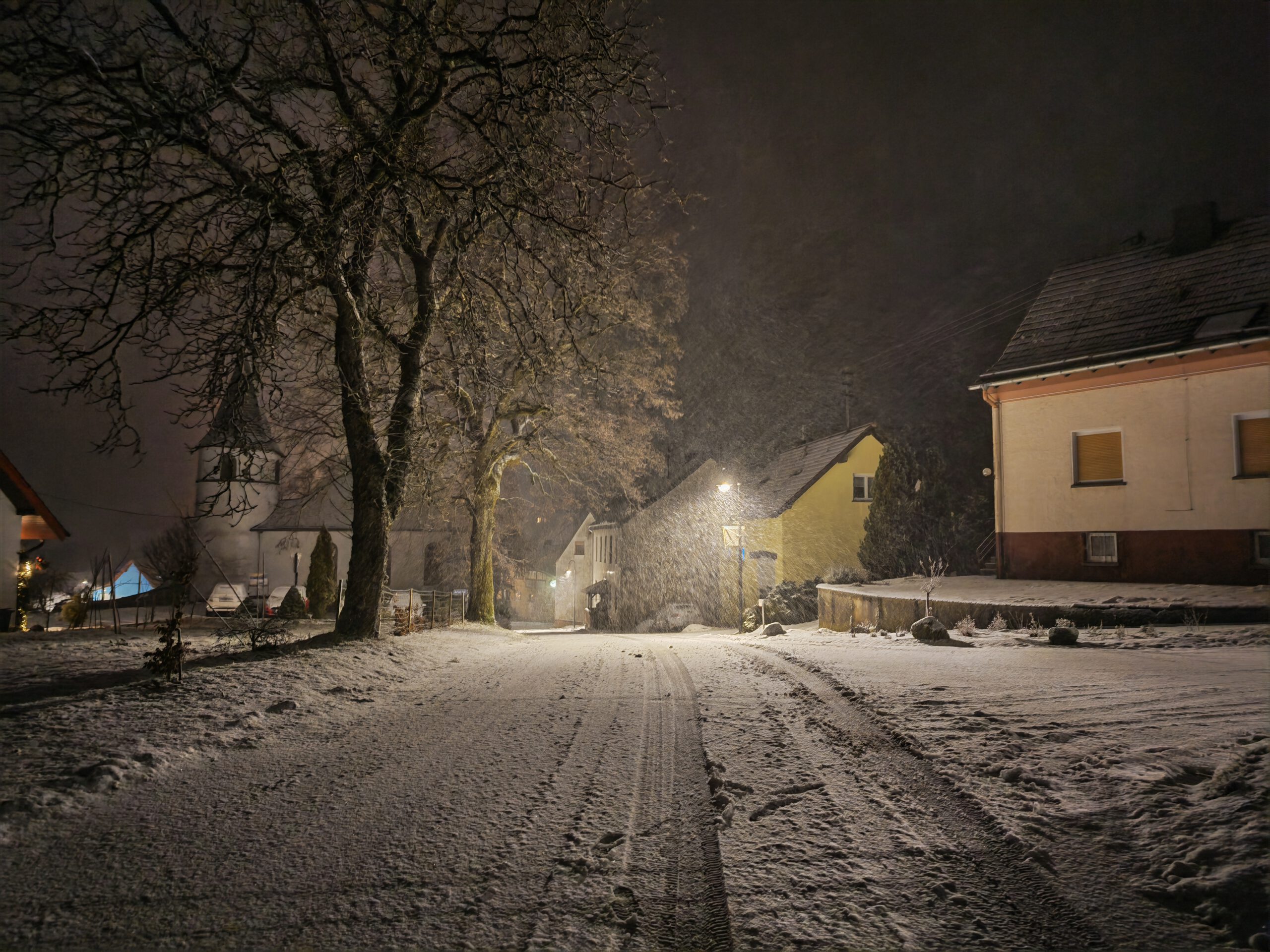 HONOR Magic 8 Pro - Nachtaufnahme dunkel und Schnee