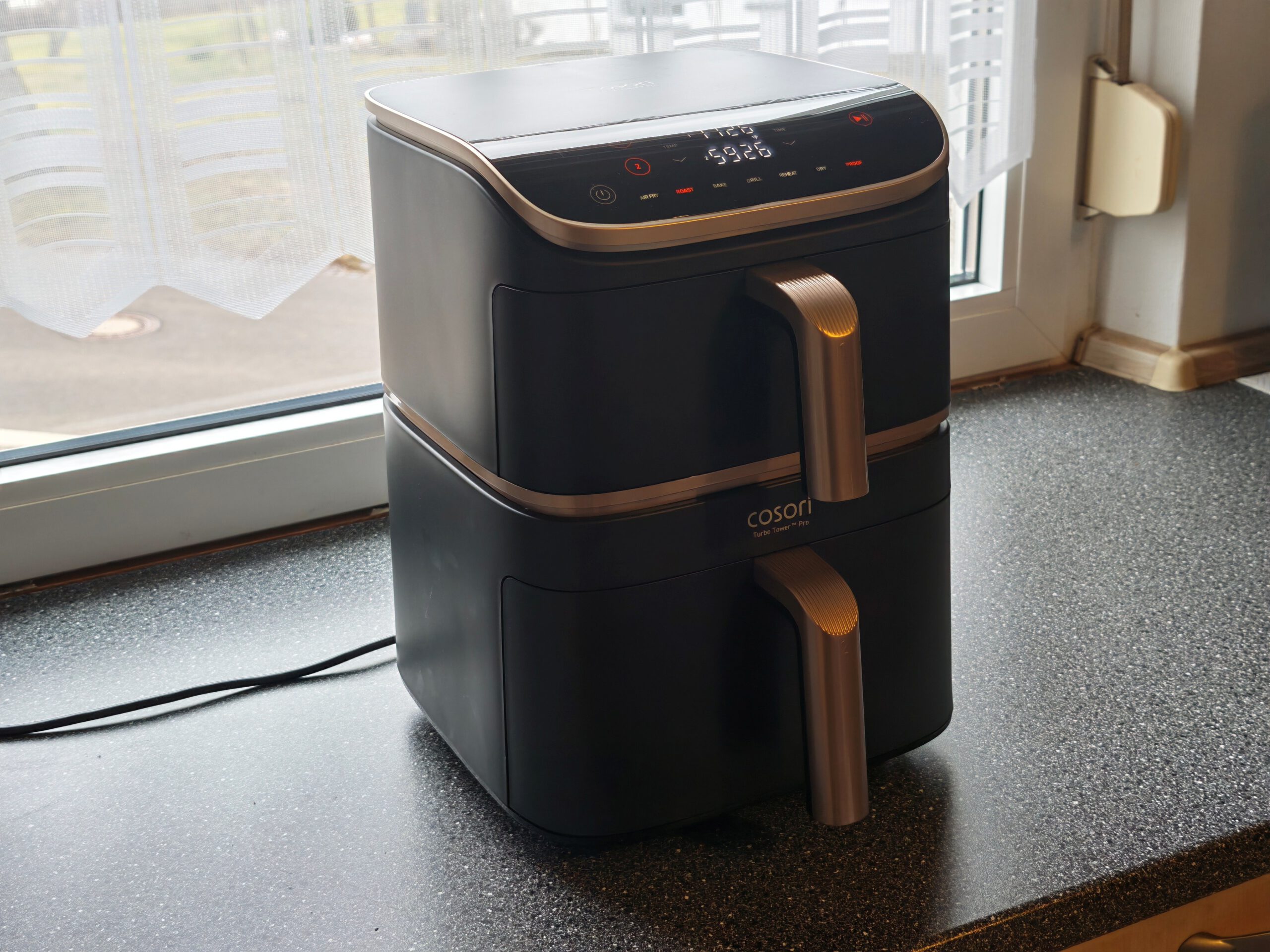 COSORI Turbo Tower Pro Smart - Kammern mit Behälter